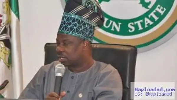 Ogun Civil Servants Set To Enjoy Free Phone Calls During Office Hours In 2016